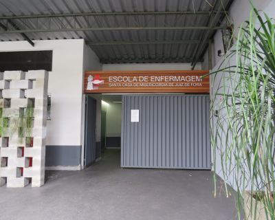 Escola de Enfermagem está com matrículas abertas (06/01/2022 08:50:11)