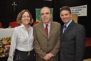 Novidades: DrÂª. Eunice Caldas, Vice-Presidente da Santa Casa Dr. Carlos Adolpho e Vice-Prefeito SÃ©rgio Rodrigue